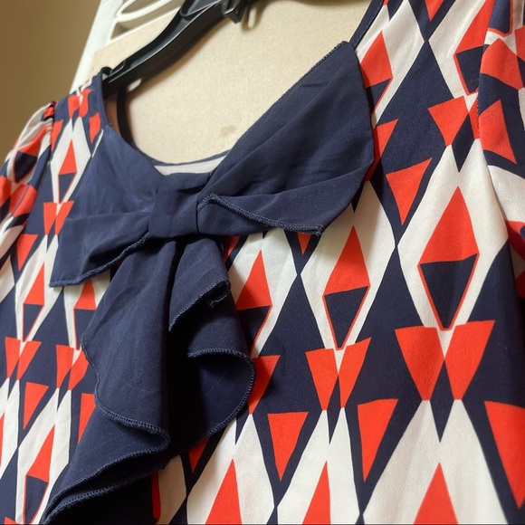 Geometric Pattern Girls Dress 🐝 - Picture 6 of 7